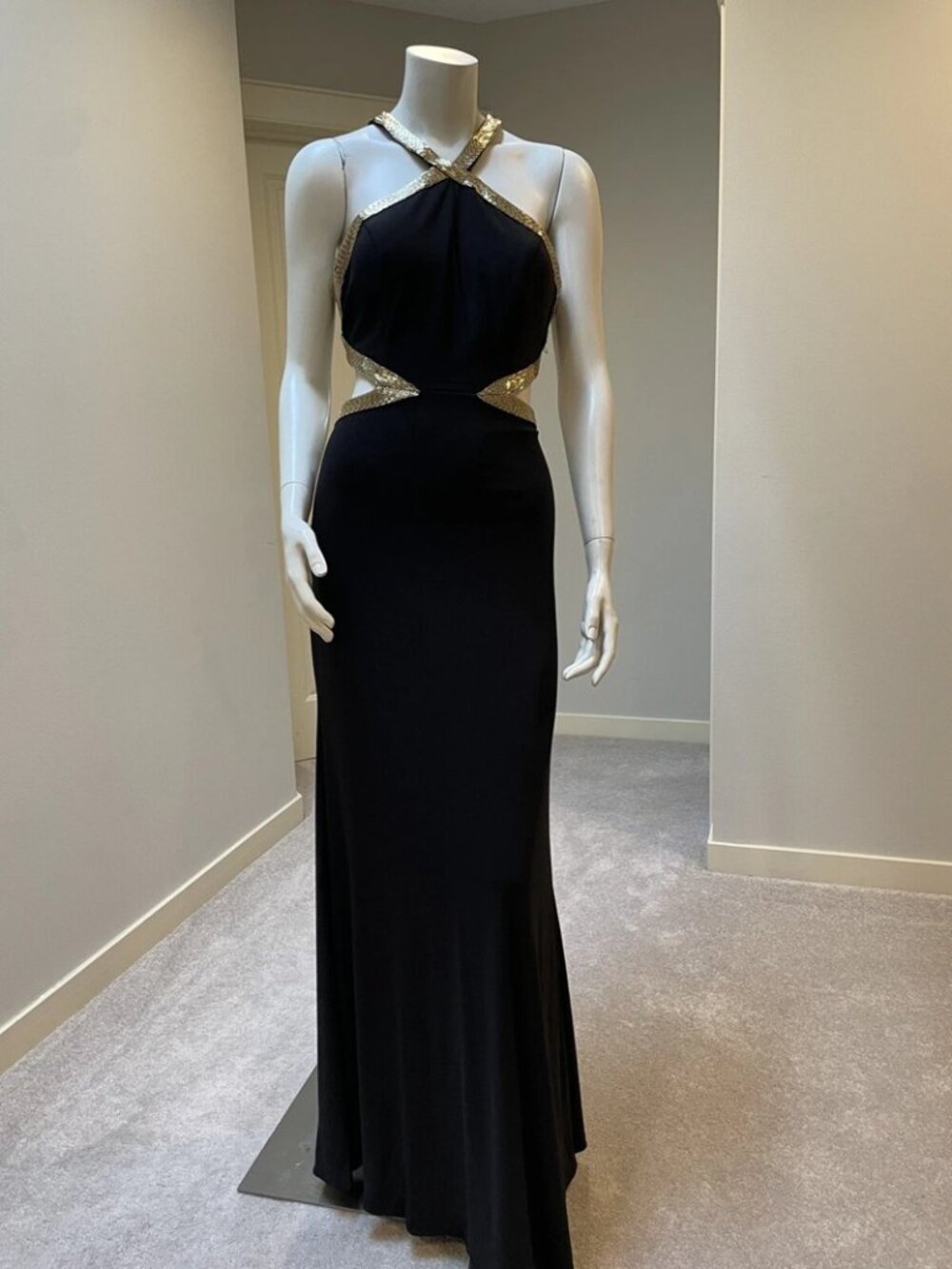 FOREVER UNIQUE London Black Gold Maxi Formal Prom Dress Cut Out Sides Sz 8 NWT